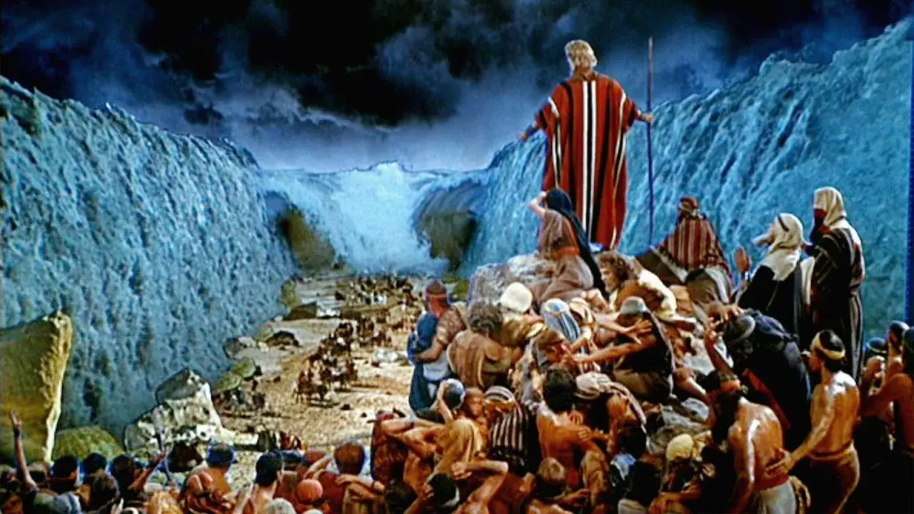 Mojżesz rozdziela Morze Czerwone, a Izraelici przechodzą suchą stopą. To cud, jak opisuje Exodus 15 nasz Bóg.