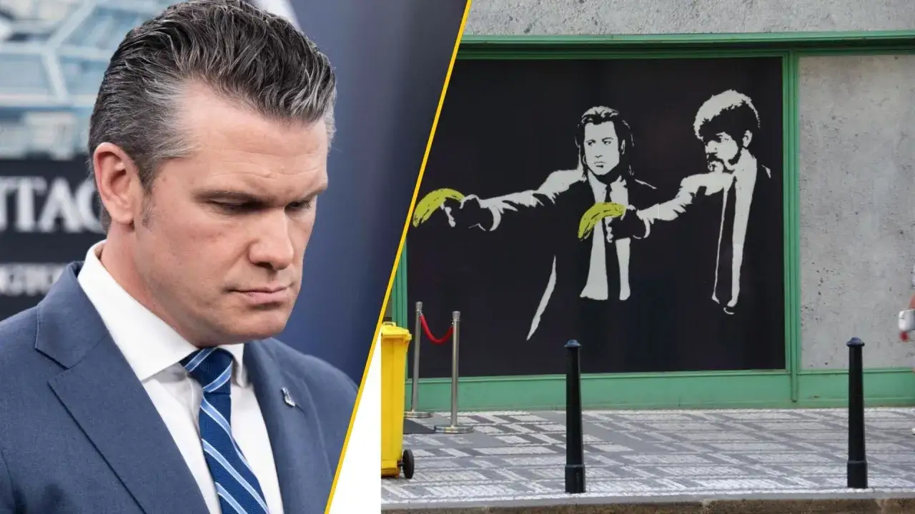 Mężczyzna w garniturze i mural z Pulp Fiction, nawiązujący do słów z Ezekiel 25:17.