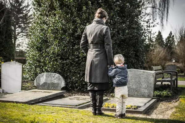 Żałoba po dziadku - Jak przeżyć stratę i znaleźć spokój?