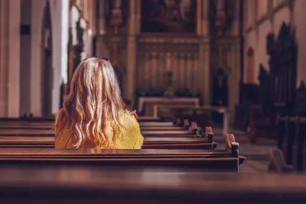 Kiedy nie odprawia się mszy świętej? Ważne dni i ich znaczenie