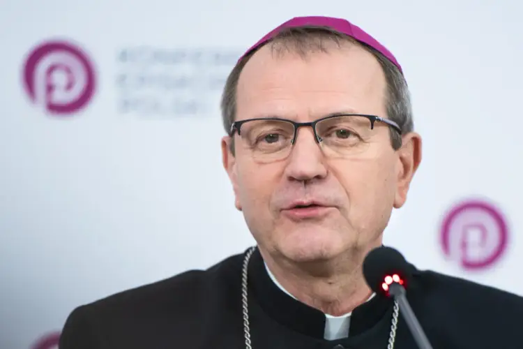 Najmłodszy biskup w Polsce - kim jest bp Mariusz Dmyterko?